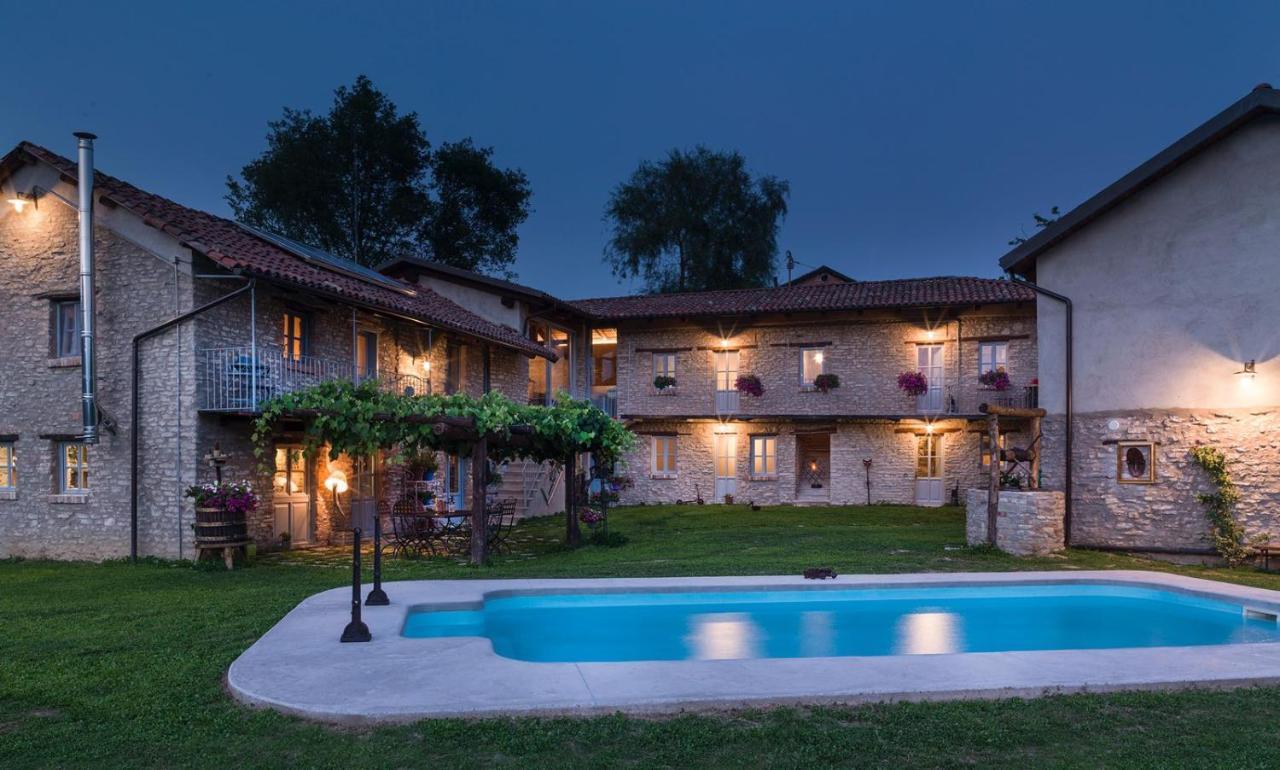 Bed and Breakfast Cascina Facelli Bossolasco Esterno foto